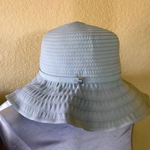 Jade mint green flexibility hat very adjustable